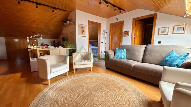 Foto 64fe0ecd-e1d9-4ac8-9e7c-db9956807d14. Duplex avec chauffage dans Casco Antiguo Galapagar