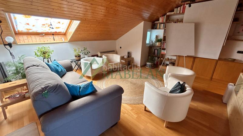 Foto b21af5a1-b9ef-488b-8890-3be6dc58992b. Duplex avec chauffage dans Casco Antiguo Galapagar