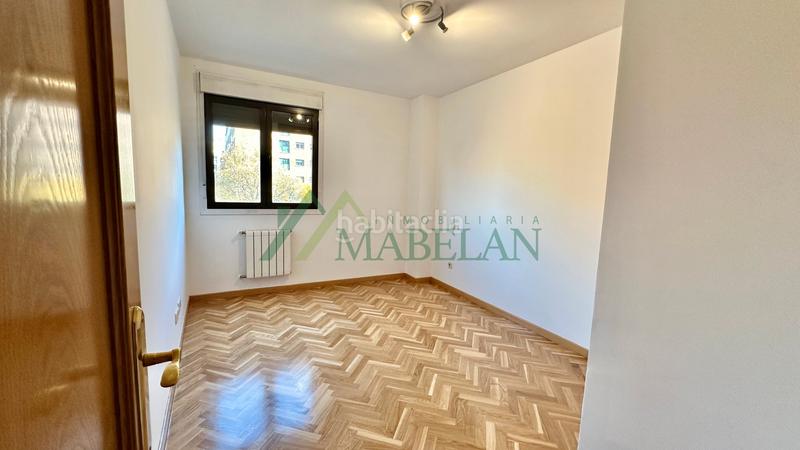 Foto 1fa83ac0-e427-4de7-98ee-85a440e6465b. Alquiler piso en Sanchinarro Madrid