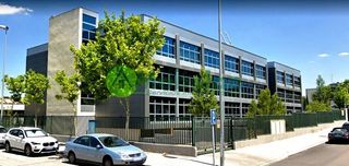 Miete Büro in El Pinar-Punta Galea. Las rozas, punta galea, se alquila oficina exterior de 135m2