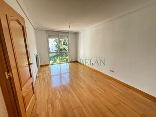 Flat in Alto de la Jabonería. Piso, 55m2. 1 dormitorio, 1 baño.