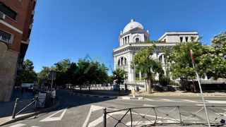 Alquiler Piso  Calle de ilustraci�n. Madrid-arguelles. se alquila magn�fica vivienda de 90 m�