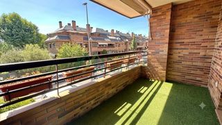 Lloguer Pis  Calle mahon 2. Las rozas, punta galea. piso, 110m2. 3 dormitorios, 2 baños.