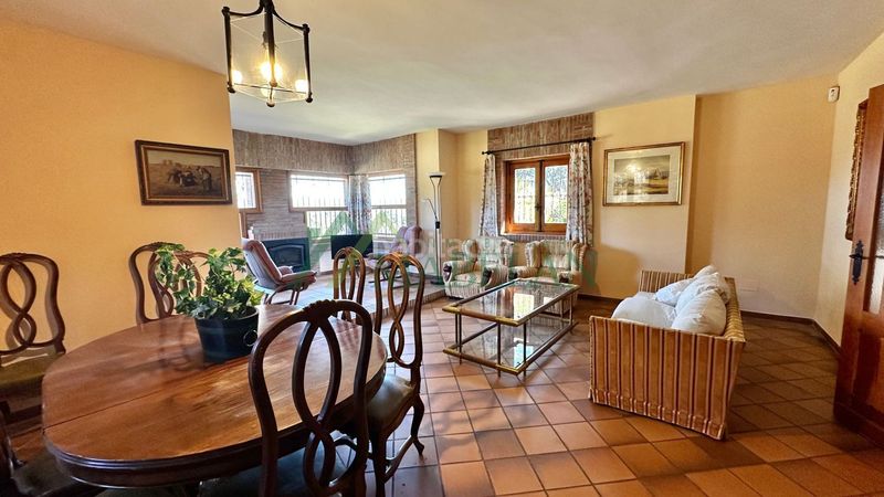 Foto 17d7330f-dd9a-4541-89f9-5a652b931df9. Casa a Pino Alto-Navarredonda Valdemorillo