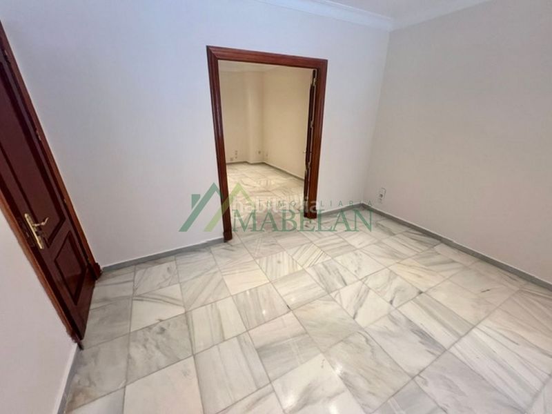 Foto eba73127-2755-4ec2-ab31-e035247a03ea. Miete büro mit heizung in Centro Jerez de la Frontera