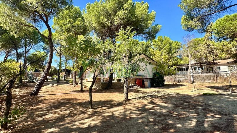 Foto e0ae3847-0e5a-4e05-9378-af30d1b0fdd7. Xalet amb aparcament a El Gasco Torrelodones