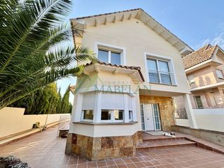Alquiler Chalet en Pueblo. Pozuelo de alarc�n  centro  zona residencial de chalets independ