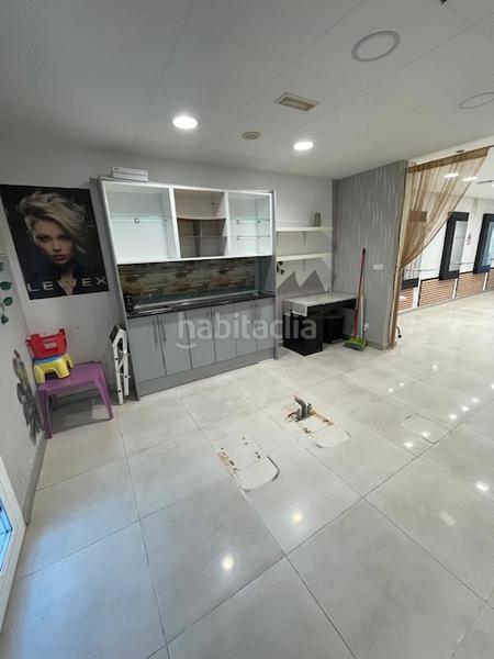 Foto 47bf9210-17d8-46c4-ad78-396350f81788. Alquiler local comercial  centro riera en Arenys de Mar