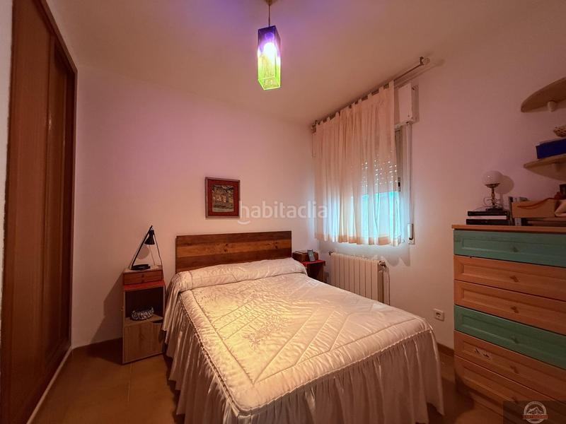 Foto aed2c924-3a7d-4db5-aa79-12dd431eb80f. Casa aparellada amb calefacció aparcament a Becerril de la Sierra