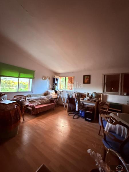 Foto fe79c0e6-d867-4b5d-983e-612843ccfa21. Casa aparellada amb calefacció aparcament a Becerril de la Sierra