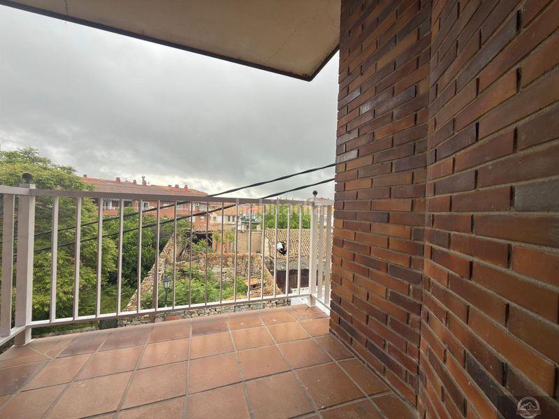 Foto c50ff7e2-73c0-4465-85e2-659d2943c377. Duplex con riscaldamento in deportivo Galapagar-los almendros Galapagar