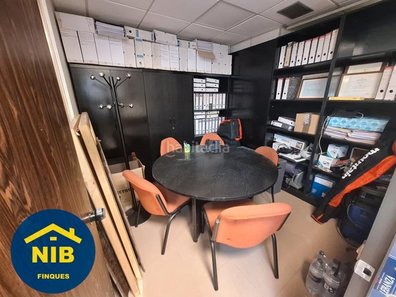 Foto 68146937-b12a-427f-bab8-8b8e5f8ae785. Local comercial local con almacen y vado en Prosperitat Barcelona