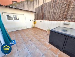 Appartement dans Roquetes. Piso con terraza