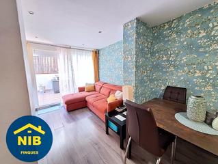 Appartement dans Roquetes. Piso tranquilo con terraza