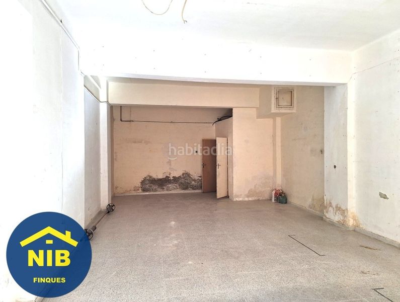 Foto 680b6fdd-9641-4a1b-8edf-c5e25cd16708. Local comercial a Roquetes Barcelona