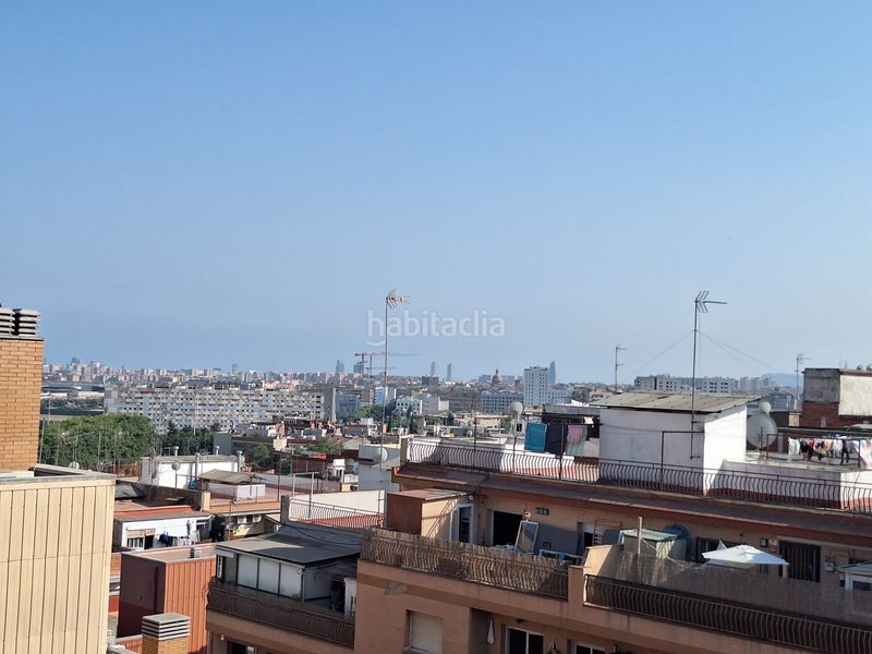 Foto f070dfe6-7be9-47e6-a695-45facd98cd0f. Àtic a Trinitat Vella Barcelona