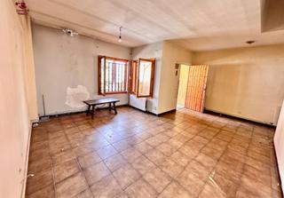 Dúplex en Molinos (Los). Céntrico piso dúplex de 120m2, 4 dormitorios, 2 baños para refor