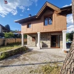 Location Chalet à Cercedilla. Alquiler semana santa, mayo y junio. chalet con piscina en cerce