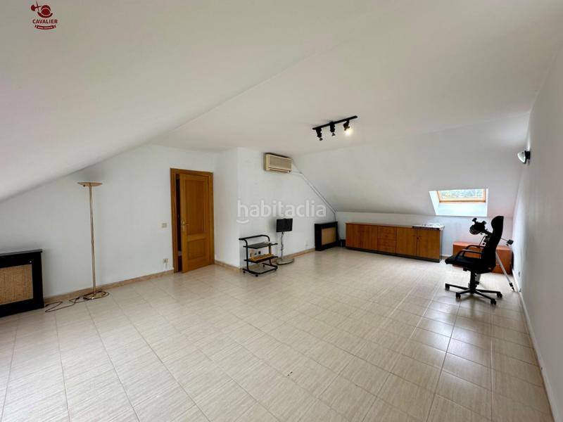 Foto ba8e1a57-05d9-49df-9568-3283fb6d7d5b. Affitto casa a schiera con riscaldamento parcheggio piscina in Galapagar