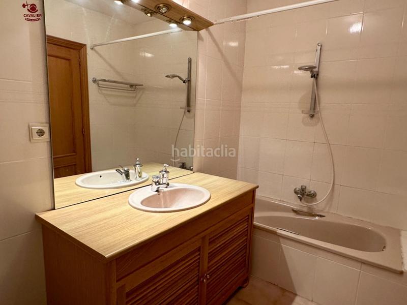 Foto 15a65252-3f50-4ad4-92af-2cd5877bb611. Rent semi detached house with heating parking pool in Galapagar