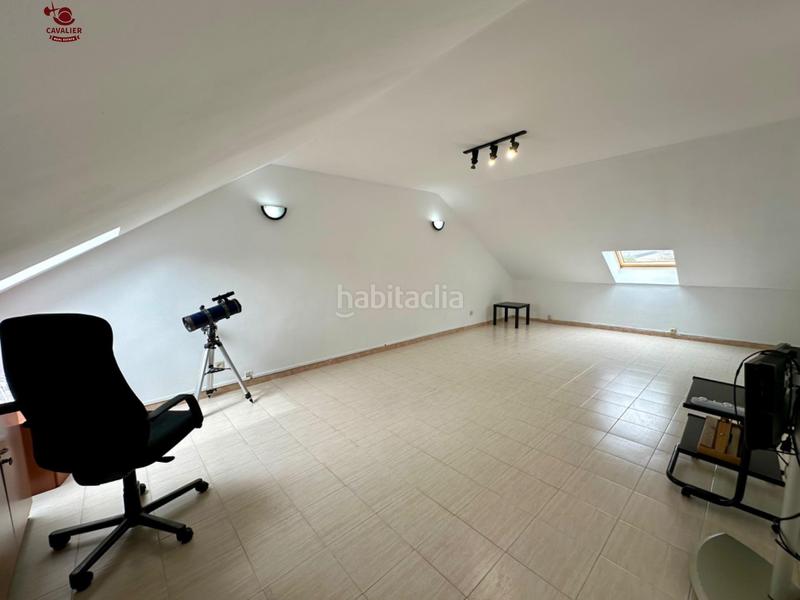 Foto 21f1d733-c889-4b09-bf06-82118bffaca5. Rent semi detached house with heating parking pool in Galapagar