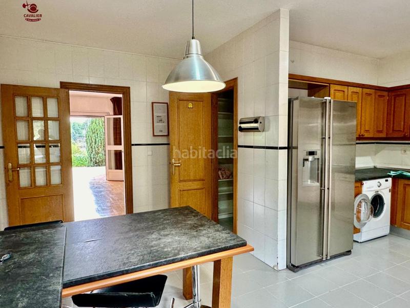 Foto a3aeb2c5-c0dc-46f6-b857-69bd813cf362. Rent semi detached house with heating parking pool in Galapagar