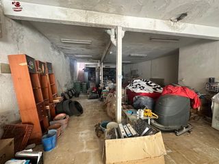 Casa en Molinos (Los). Vivienda de 203m2 en 1ª planta y local de 225 m2 para reforma in