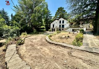 Xalet a Cercedilla. Precioso y excepcional chalet unifamiliar de estilo alpino de 24