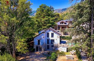 Chalet in Cercedilla. Precioso y excepcional chalet unifamiliar de estilo alpino de 24