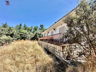 Xalet en Parque de la Corua-Las Suertes. Magnfica parcela de 2.639m2 con chalet de 117m2 construido en u
