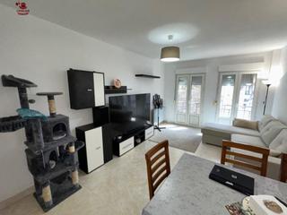 Piso en El Espinar Pueblo. Piso bajo de 74m2, 2 dormitorios y 1 bao con amplia terraza de