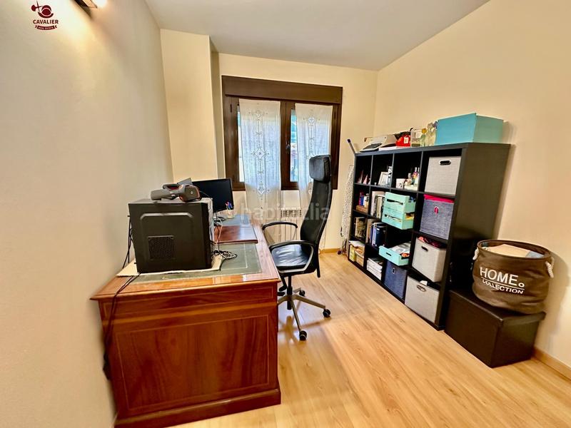 Foto 9df055d3-a6a4-47ad-bf95-293f24161bbb. Flat with heating parking pool in Guadarrama