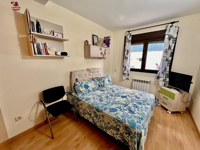 Foto b4bee1c4-6772-4fc4-9114-01fd99e0ddeb. Flat with heating parking pool in Guadarrama