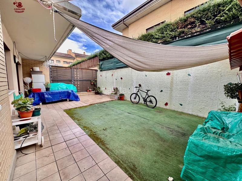 Foto b6772ddc-a9fe-4a65-bc76-af391eddcf2b. Flat with heating parking pool in Guadarrama