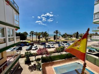 Alquiler Piso en Paseo Marítimo de Levante. Disponible desde mayo hasta julio,  alquiler vacacional 2026. pi