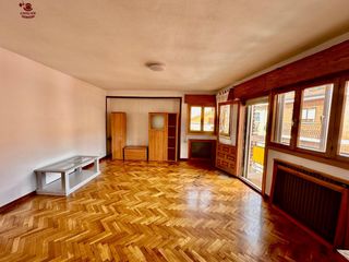 Lloguer Àtic a Cercedilla. Atico de 100m2 con 3 dormitorios, 1 baño, gran terraza y balcón