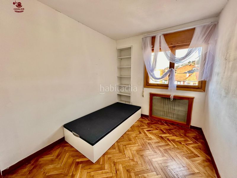 Foto 773d9b9f-5417-441b-9aa8-648e7f174e4d. Àtic a Cercedilla