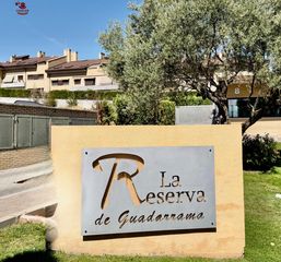 Pis a Guadarrama. Espectacular piso de 149m2 construidos en planta baja con 3 dorm