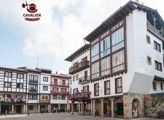 Appartamento in Hondarribia. Piso de 84m2 en alquiler con 1 dormitorios y 1 baño en 2ª planta