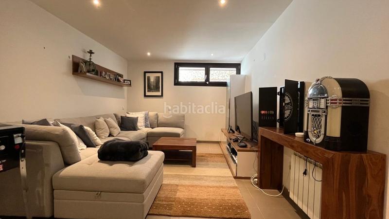 Foto fa65f7ad-b17b-4bd9-bb4e-1a35a33bc3cf. Casa aparellada amb xemeneia calefacció aparcament piscina a Torrelodones
