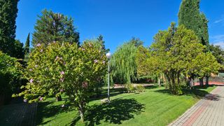 Chalet à Monte Rozas. Gran adosado en monterrozas