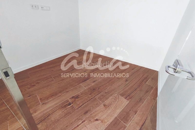 Foto 543c4fd8-9650-4e06-b3ac-f0e247147cd1. Lloguer oficina amb calefacció a Centro-Ayuntamiento Pinto