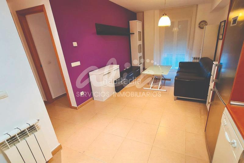 Foto 9bd710a2-7c59-4d30-974a-e92c588171c6. Piso vivienda de 1 dormitorio, finca con ascensor y trastero en Aranjuez
