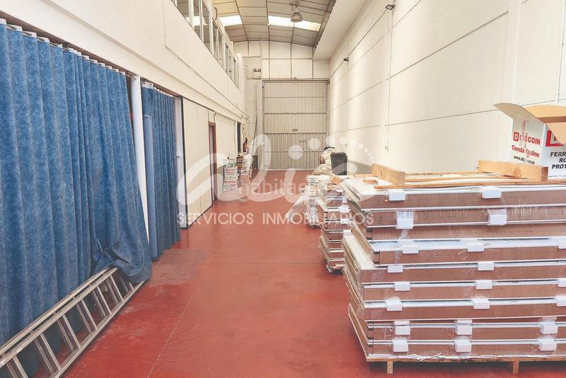 Foto 08124001-1f35-4ae4-a6ca-faf9a2475b04. Capannone industriale con riscaldamento in Zona Industrial Pinto