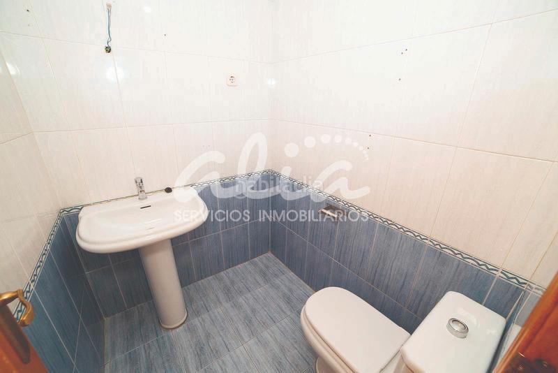 Foto d93e1a41-382a-465c-a0ca-fb4936558406. Zweistöckige wohnung mit heizung parking in Parque Europa-Los Pitufos Pinto