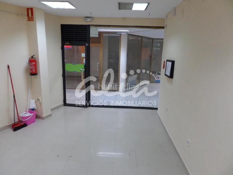 Foto b2fc7955-b9f1-47c9-ba03-a9f6ff4b2725. Affitto locale commerciale in Centro-Ayuntamiento Pinto