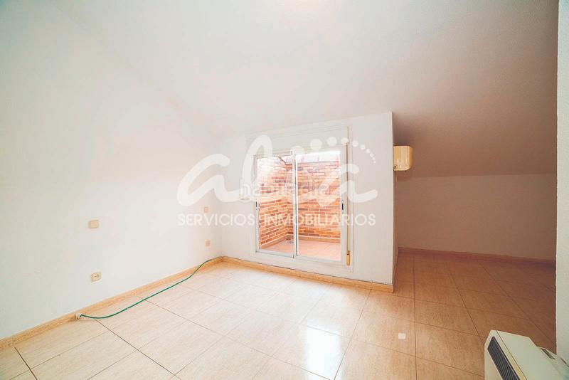 Foto 0a2dfda7-a44b-4574-a552-dc0eb73da244. Duplex con riscaldamento parcheggio in Parque Europa-Los Pitufos Pinto