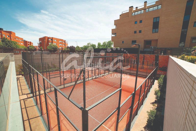 Foto 90a7694a-31d5-4cab-992d-03fde45d5e94. Pis amb calefacció piscina a Tenería I-Tenería II Pinto