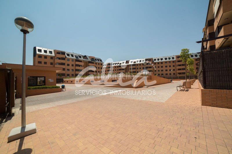 Foto b5675e6a-7780-46b7-a257-bfab44ab3d35. Pis amb calefacció aparcament piscina a San José-Buenos Aires Pinto