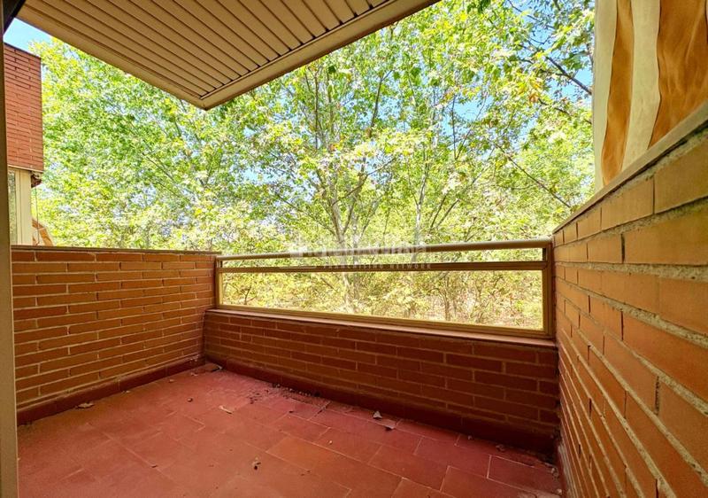 Foto 88d446f6-d1c3-42b9-9aa4-1ed25c97adba. Piso  en venta en San José-Buenos Aires Pinto